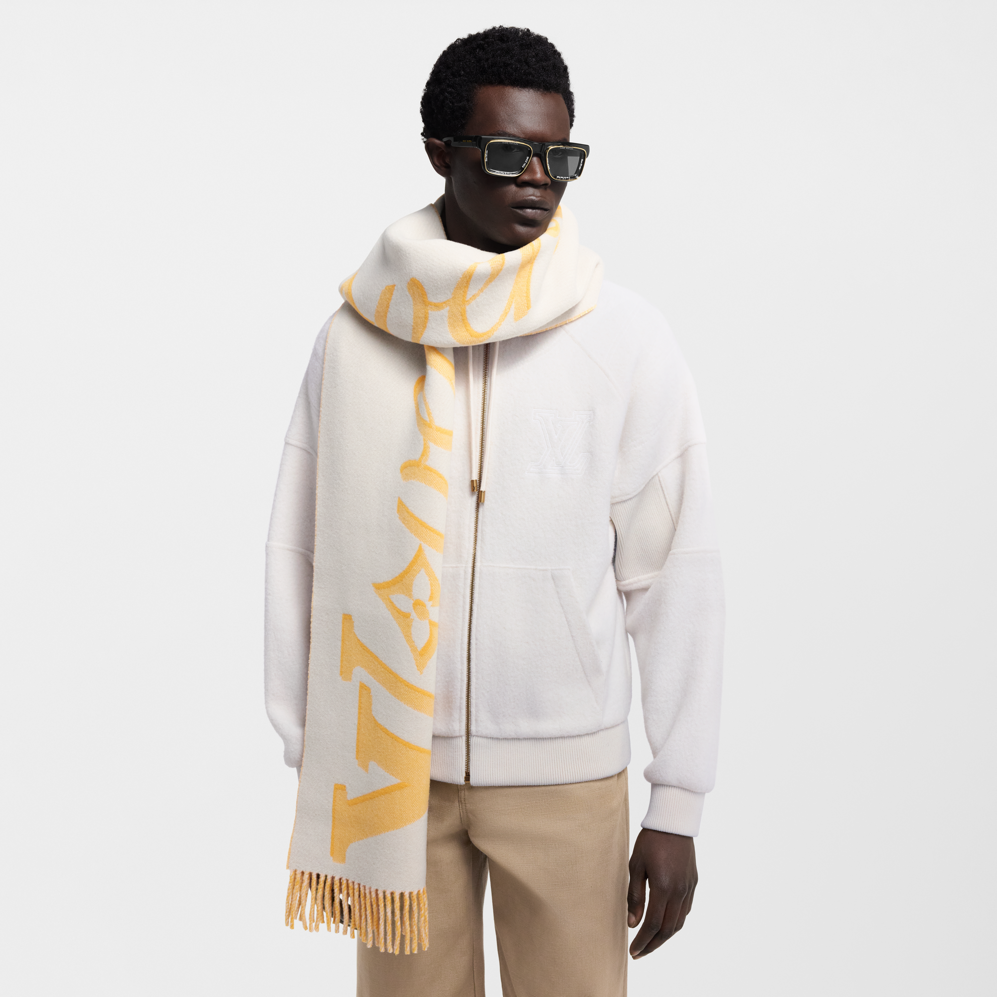 LV Vers Scarf S00 in Men's Accessories Scarves collections by Louis Vuitton (Product zoom)